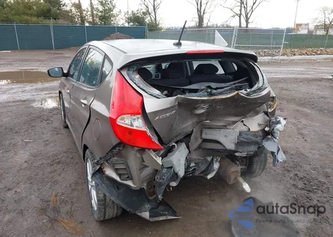 2012 Hyundai Accent Se z USA, uszkodzony, nr VIN KMHCU5AE2CU030215